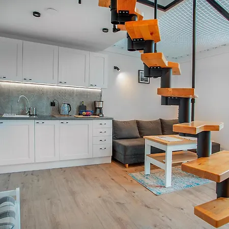 2 Bedroom Beautiful In Wytowno