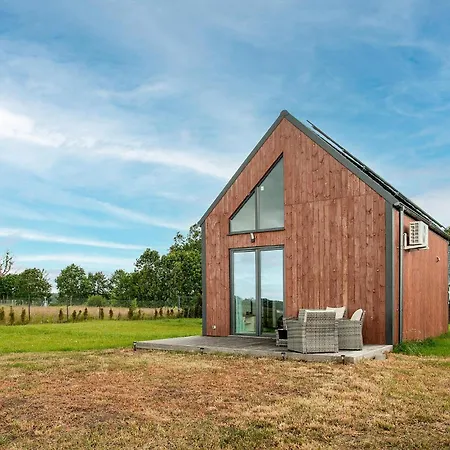 2 Bedroom Beautiful In *