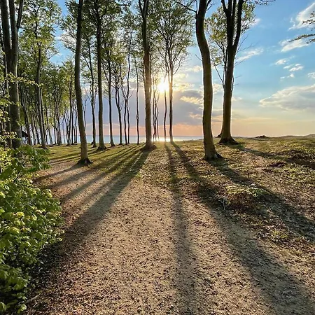 2 Bedroom Beautiful In Wytowno