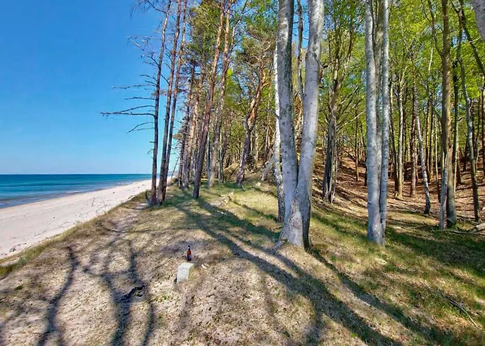 Semesterbostad 2 Bedroom Beautiful In